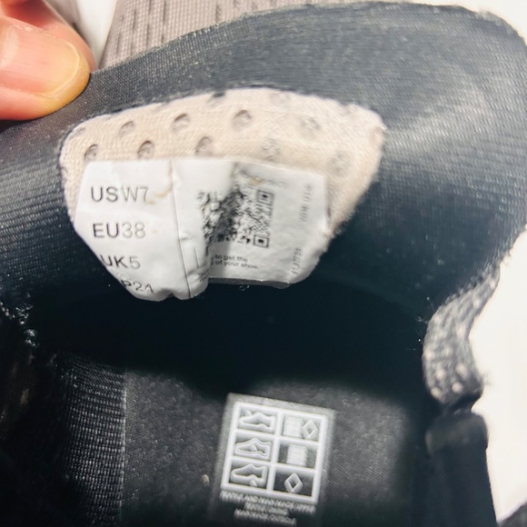 On Cloudmonster Cinder/Fog - Picture 8 of 9